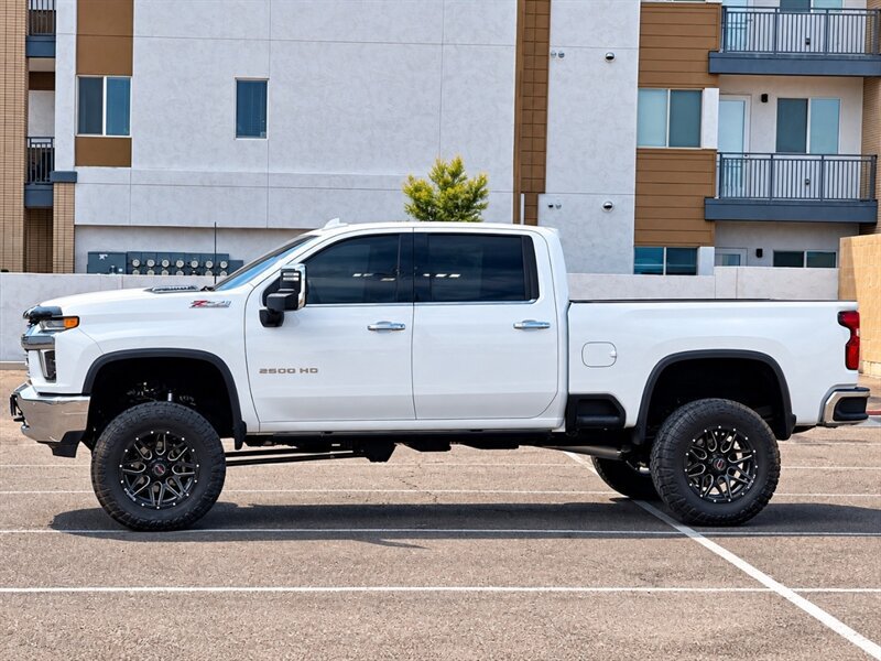 Used 2022 Chevrolet Silverado 2500 LTZ w/ LTZ Plus Package AWD/4WD image 7