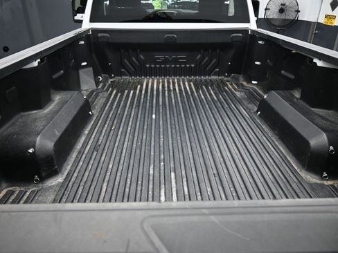 Used 2022 GMC Sierra 2500 SLE w/ SLE Convenience Package image 38