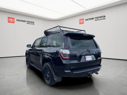 Used 2021 Toyota 4Runner Venture w/ Moonroof Package image 6