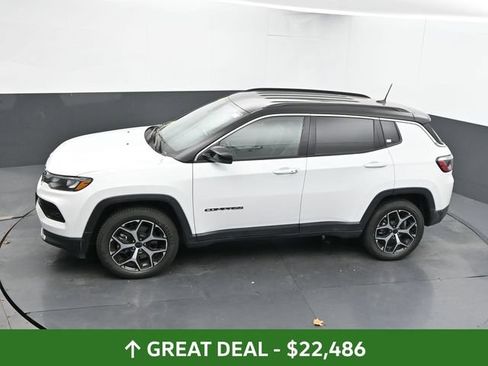 Used 2025 Jeep Compass Limited AWD/4WD image 43