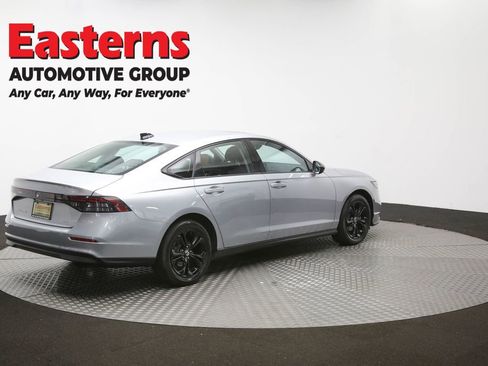 Used 2025 Honda Accord SE image 43