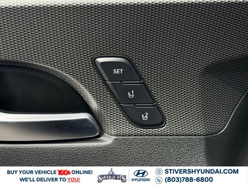 Used 2020 Hyundai Santa Fe Limited image 32