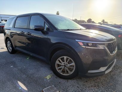 Certified 2023 Kia Carnival LX