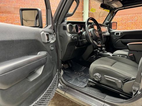 Used 2020 Jeep Wrangler Unlimited Sport S AWD/4WD image 9