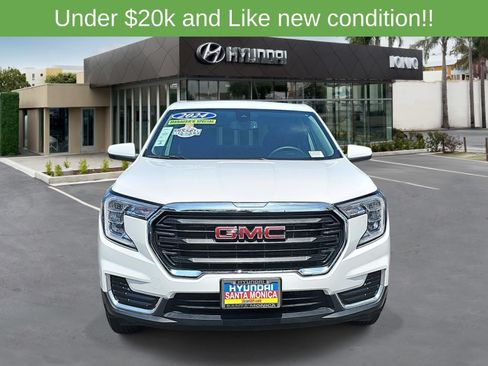 Used 2024 GMC Terrain SLE AWD/4WD image 8