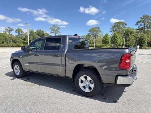 New 2026 RAM 1500 4x4 Crew Cab image 5