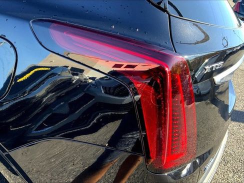 Used 2025 Cadillac XT5 Premium Luxury image 29