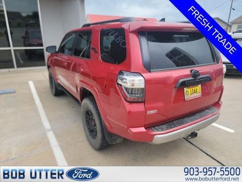 Used 2023 Toyota 4Runner TRD Off-Road Premium w/ Moonroof Package image 4