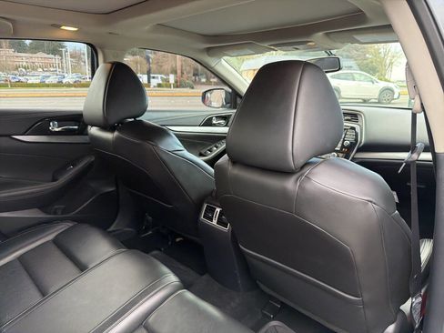 Used 2017 Nissan Maxima 3.5 SL image 21