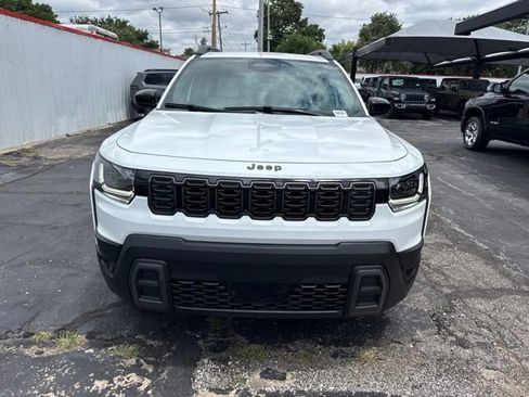 New 2026 Jeep Cherokee Laredo AWD/4WD image 2