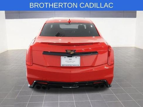 Used 2019 Cadillac CTS V w/ Luxury Package RWD image 4