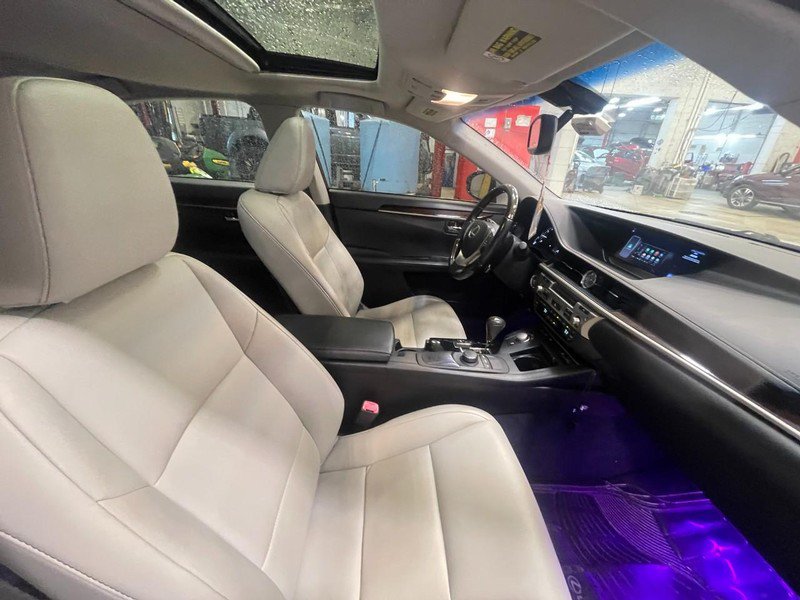 Used 2013 Lexus ES 350 w/ Premium Pkg FWD image 9