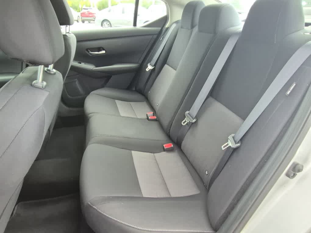 Used 2023 Nissan Sentra SV w/ All-Weather Package FWD image 7