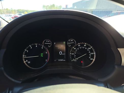 Used 2023 Lexus GX 460 Premium w/ Premium Package image 23