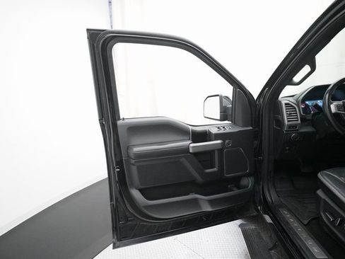 Used 2019 Ford F150 Platinum w/ Equipment Group 701A Luxury image 26