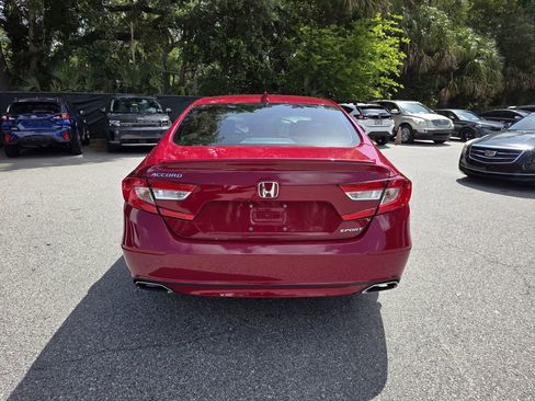 Used 2019 Honda Accord Sport image 4