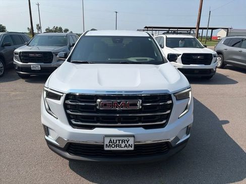 New 2026 GMC Acadia Elevation w/ Elevation Premium Package AWD/4WD image 9