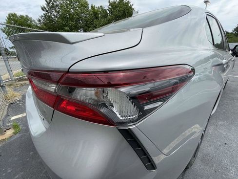 Used 2023 Toyota Camry SE FWD image 15