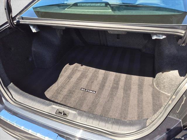 Used 2022 Nissan Altima 2.5 SV FWD image 6
