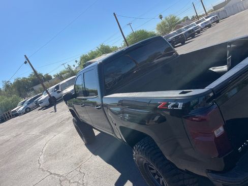 Used 2018 Chevrolet Silverado 1500 LT w/ All Star Edition image 48