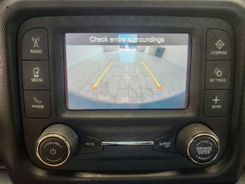 Used 2021 Jeep Wrangler Sport AWD/4WD image 17
