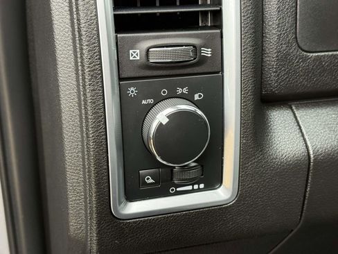 Certified 2024 RAM 1500 Classic SLT AWD/4WD image 30