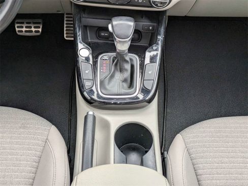 Used 2022 Kia Soul EX image 19