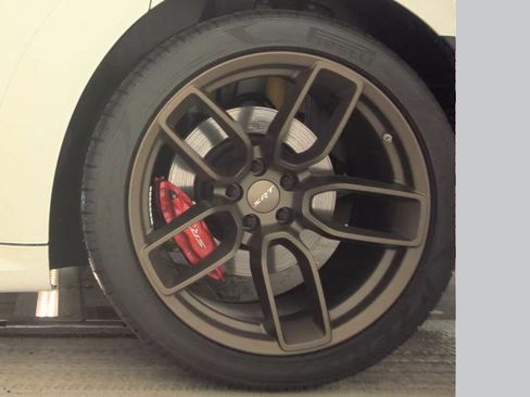 Used 2021 Dodge Charger SRT Hellcat image 13