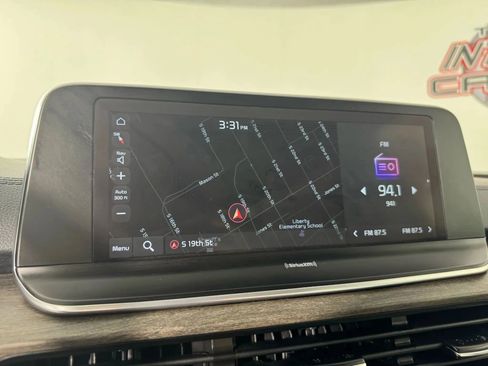 Used 2022 Kia Telluride EX w/ EX Premium Package image 19