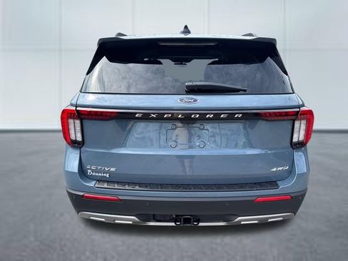 New 2026 Ford Explorer Active w/ Active Comfort Package AWD/4WD image 3