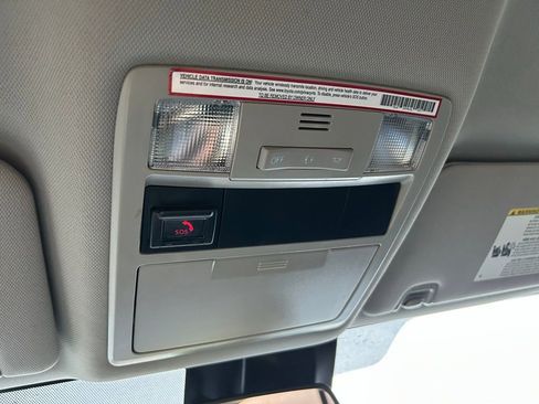 Used 2021 Toyota Tacoma SR w/ SR Convenience Package image 28