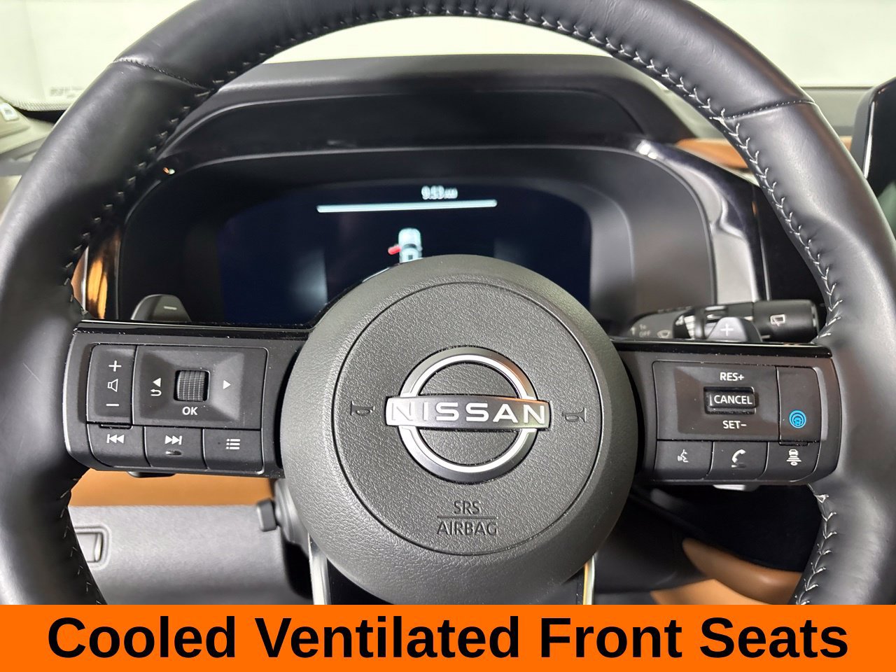 Used 2025 Nissan Pathfinder Platinum w/ Cargo Package FWD image 18
