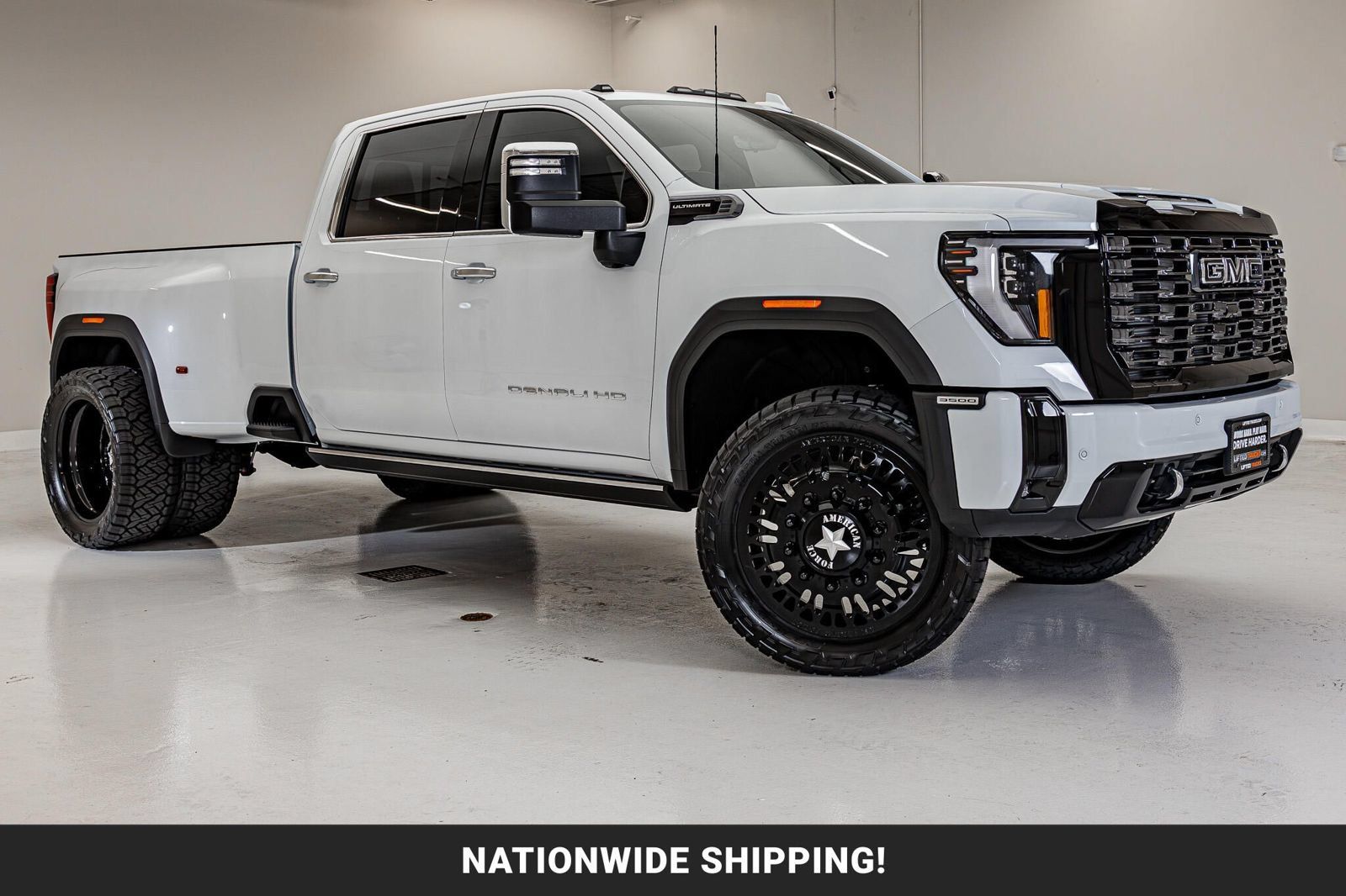 Used 2026 GMC Sierra 3500 Denali Ultimate AWD/4WD image 1