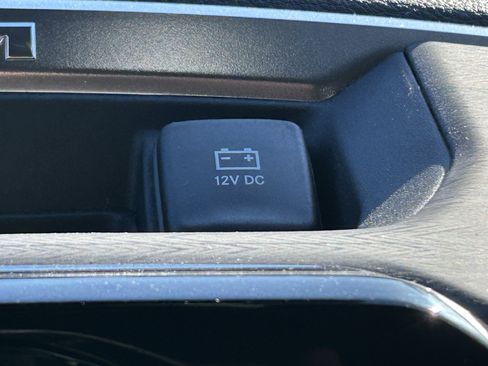 Certified 2025 RAM 1500 Laramie w/ Bed Utility Group image 27