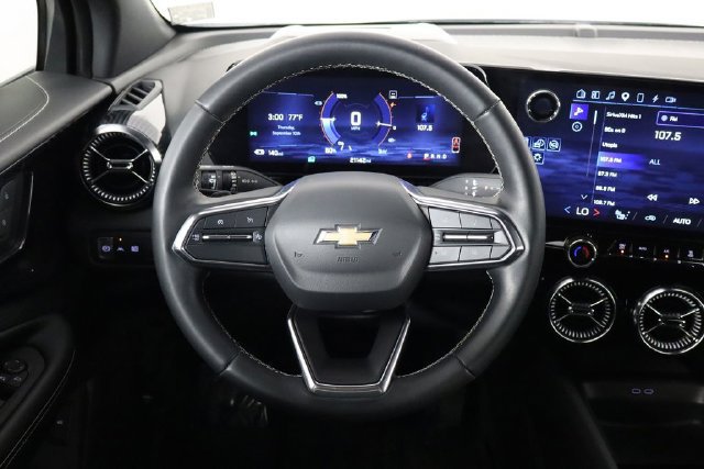 Used 2024 Chevrolet Blazer EV LT AWD/4WD image 9