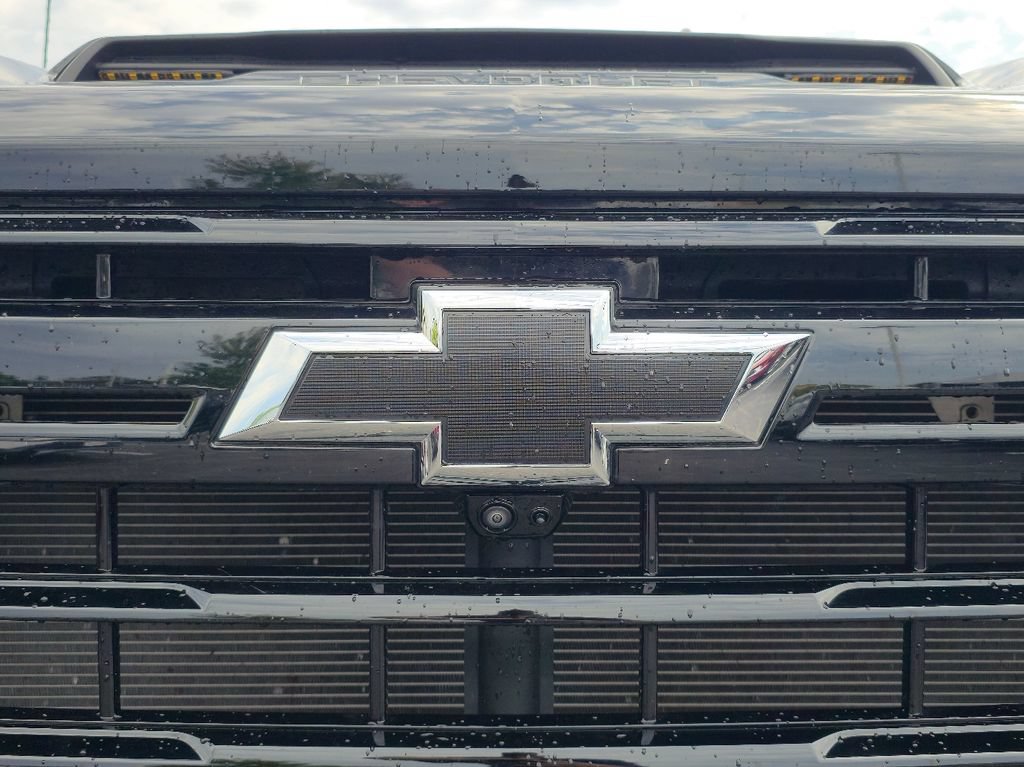 Certified 2024 Chevrolet Silverado 3500 LT w/ Midnight Edition AWD/4WD image 31