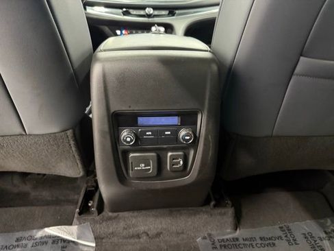 Used 2022 Buick Enclave Essence w/ Experience Buick Package image 36