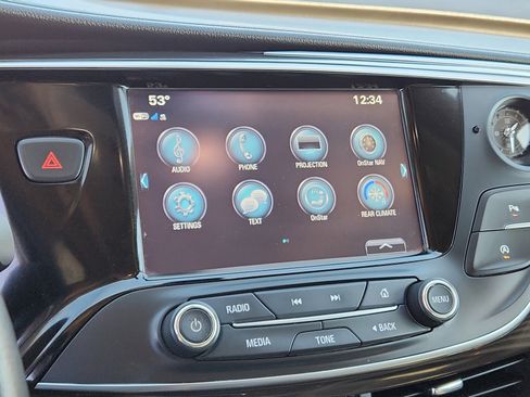 Used 2020 Buick Envision Essence image 15