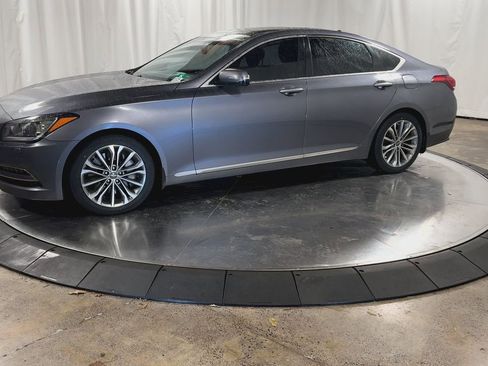 Used 2015 Hyundai Genesis 3.8 w/ Option Group 03 image 5