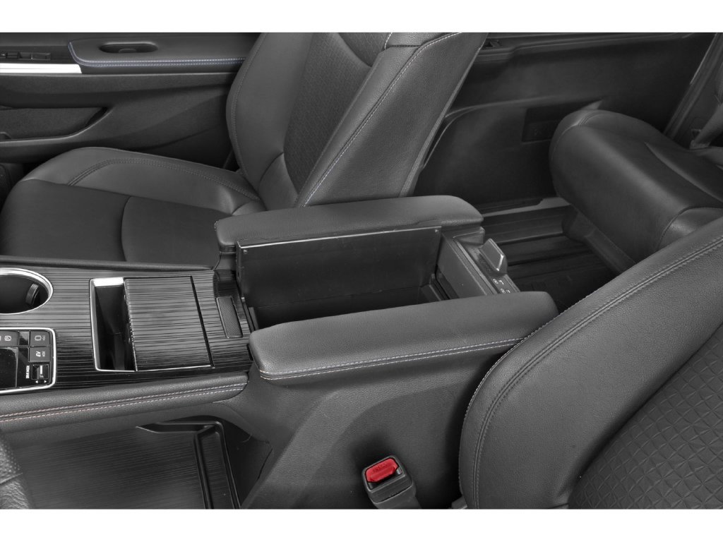 New 2026 Toyota Sienna XLE Woodland Edition AWD/4WD image 9