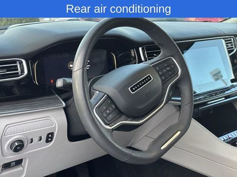 Used 2022 Jeep Wagoneer Series III w/ Convenience Group I image 17