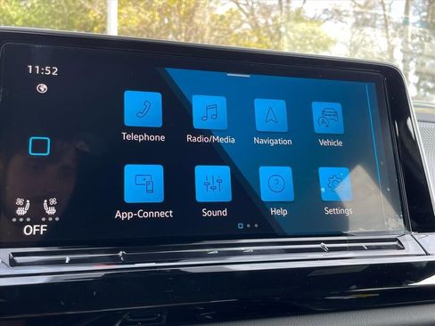 New 2026 Volkswagen Atlas Cross Sport SEL Premium R-Line AWD/4WD image 9