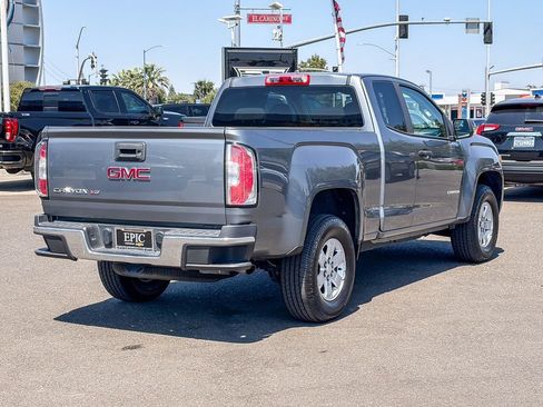 Used 2019 GMC Canyon W/T w/ Convenience Package RWD image 4