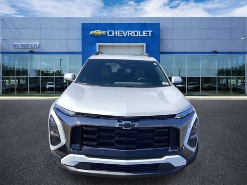 New 2026 Chevrolet Equinox ACTIV AWD/4WD image 4