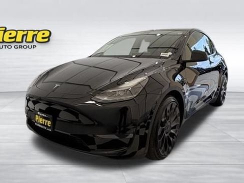 Used 2022 Tesla Model Y Performance AWD/4WD image 1