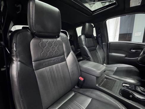 Certified 2022 Nissan Frontier PRO-4X w/ Pro-4X Premium Package image 27