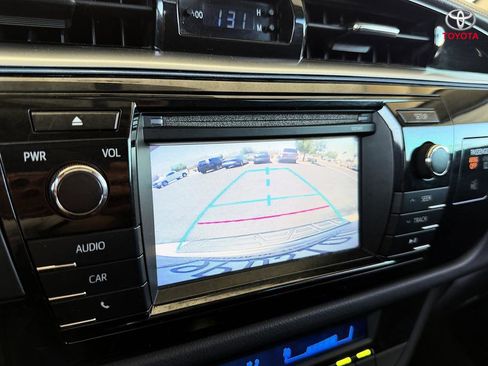 Used 2015 Toyota Corolla S FWD image 22