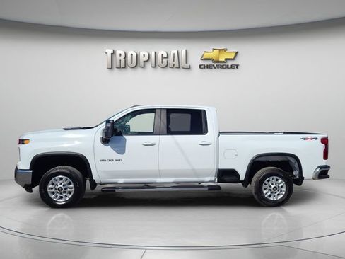 Used 2025 Chevrolet Silverado 2500 LT w/ Convenience Package image 2