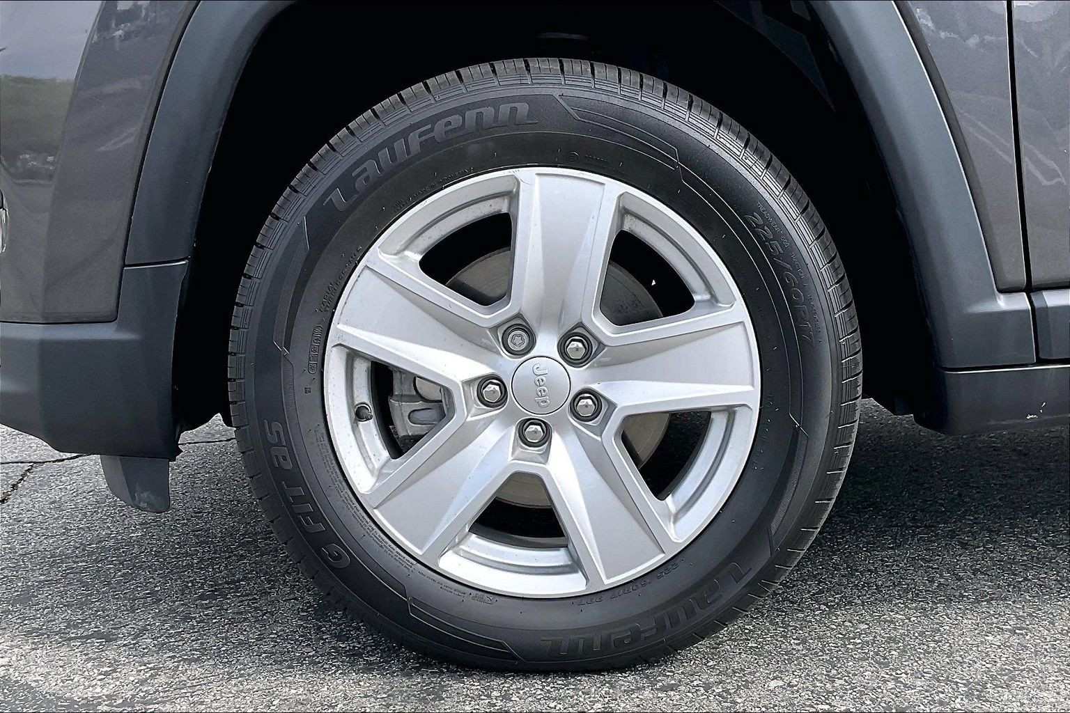 Used 2022 Jeep Compass Latitude AWD/4WD image 10