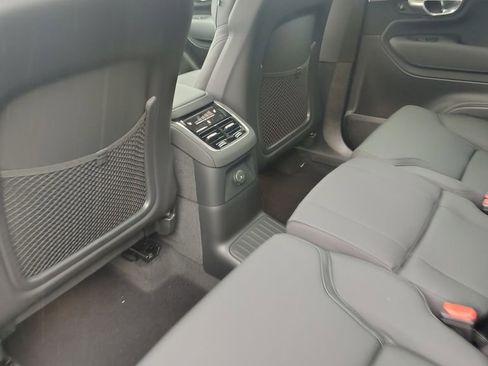 New 2026 Volvo XC90 T8 Plus w/ Protection Package Premier image 30